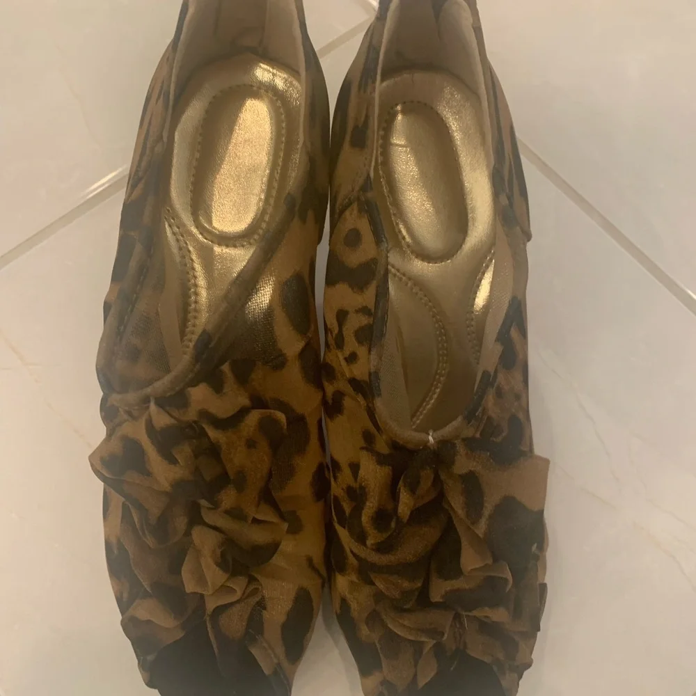 Woman’s Peep toe heels - Picture 2 of 6
